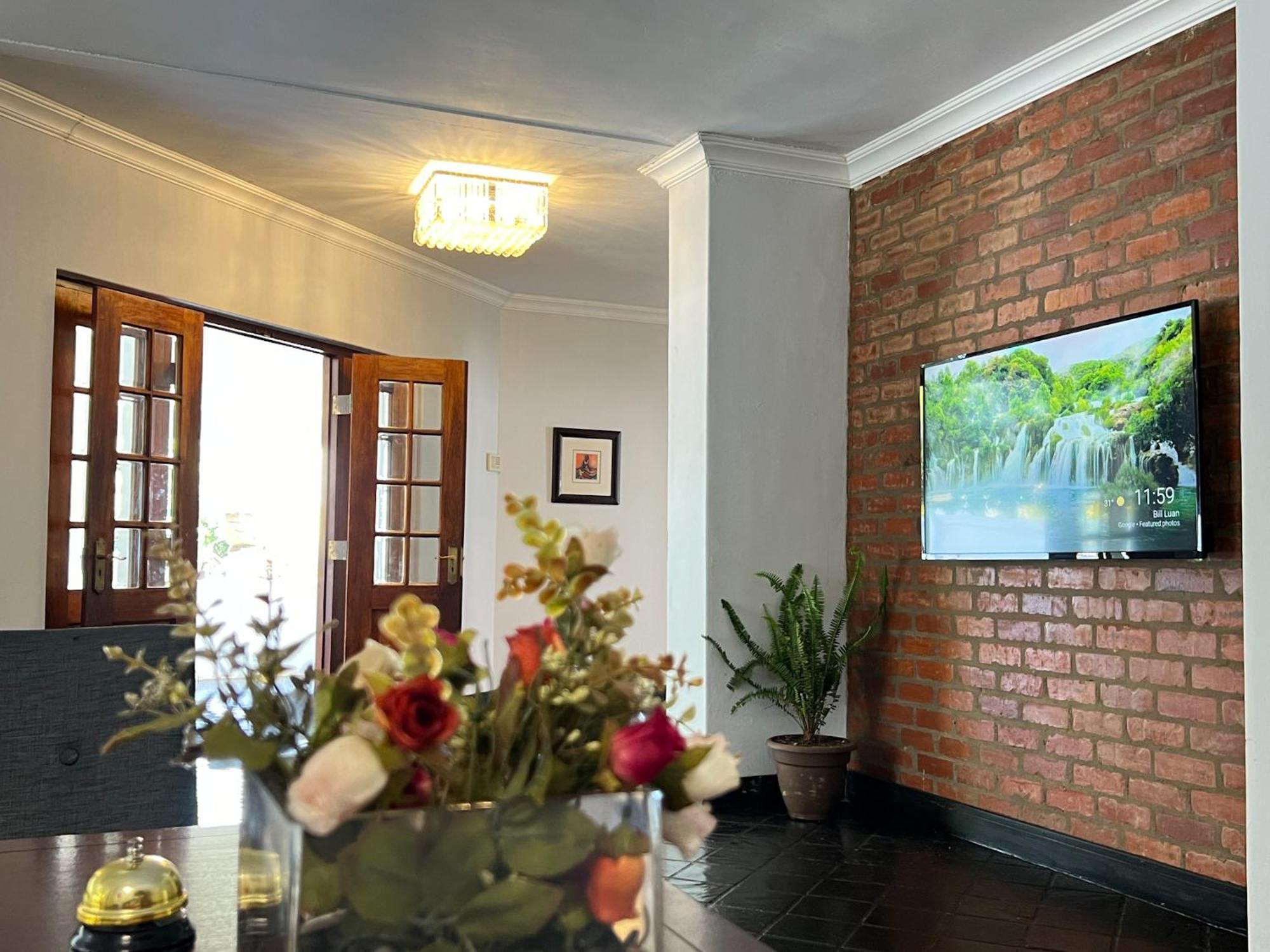 Amoris Guesthouse - In Brooklyn Pretoria-Noord Eksteriør billede