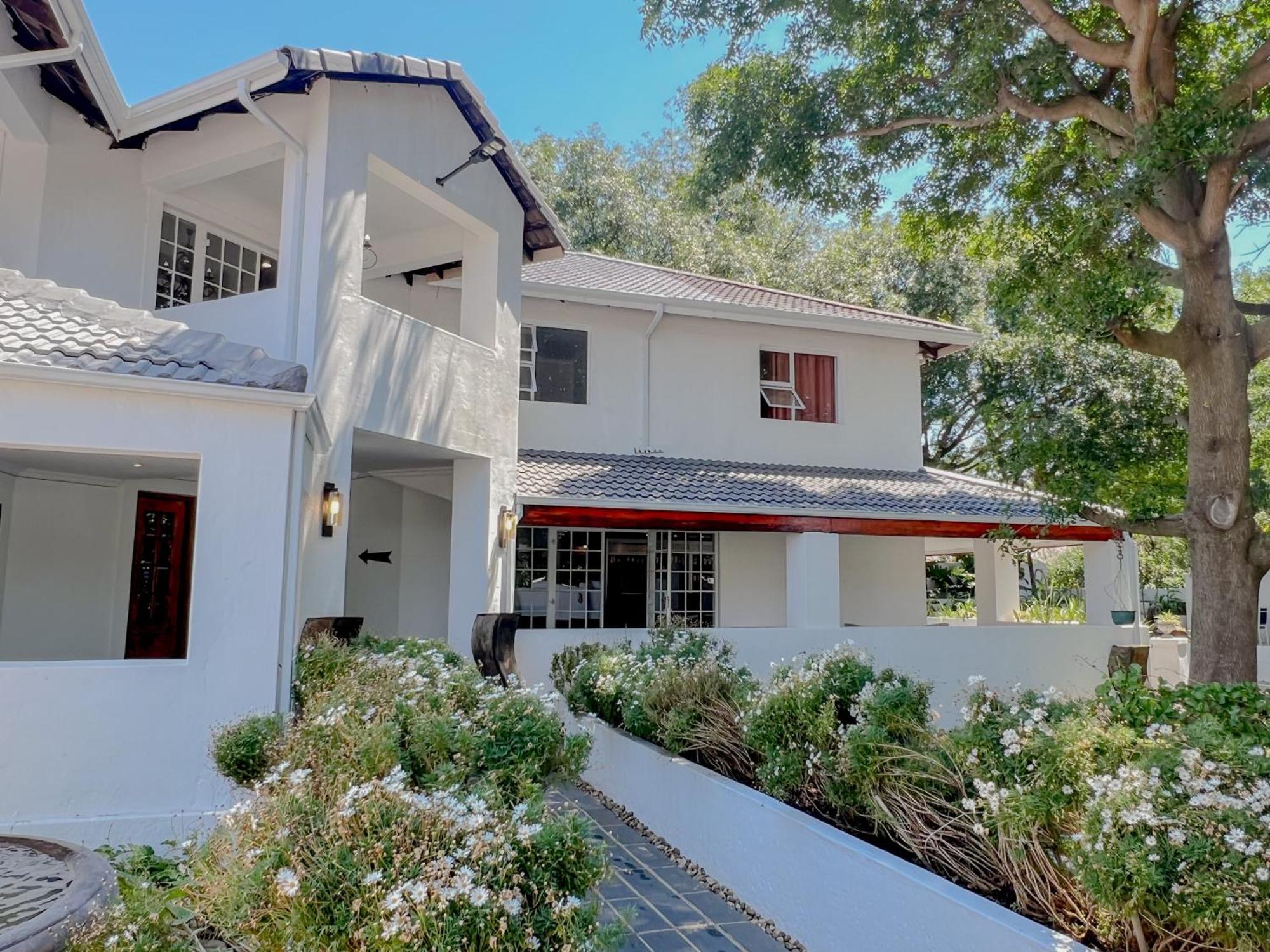 Amoris Guesthouse - In Brooklyn Pretoria-Noord Eksteriør billede